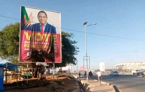 ZAMBIA: Defacing, torching of campaign materials rock campaigns