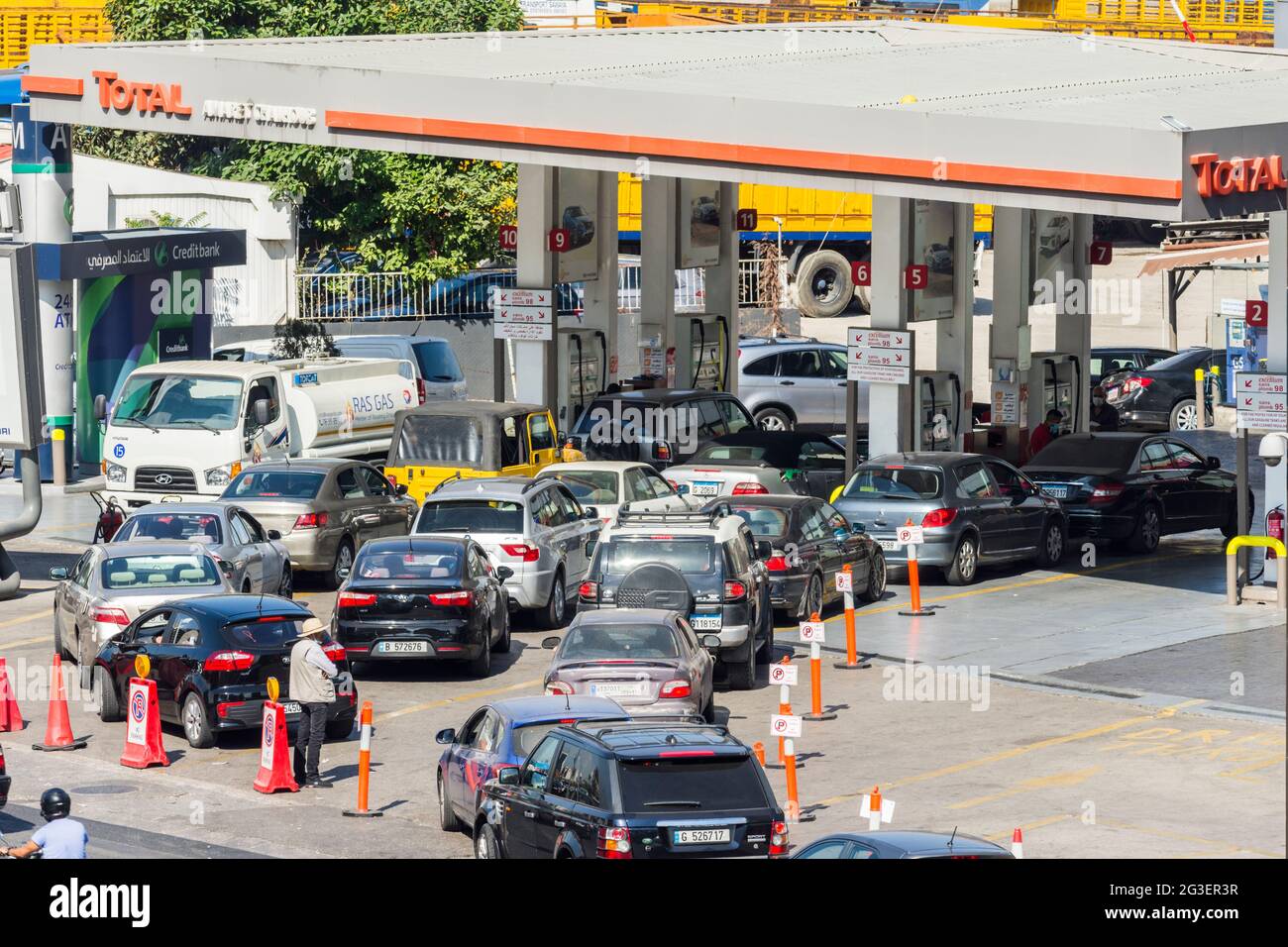 NIGERIA: Widespread Concern as Gasoline Price Reaches ₦1,000 Per Litre with the Return of Long Queues