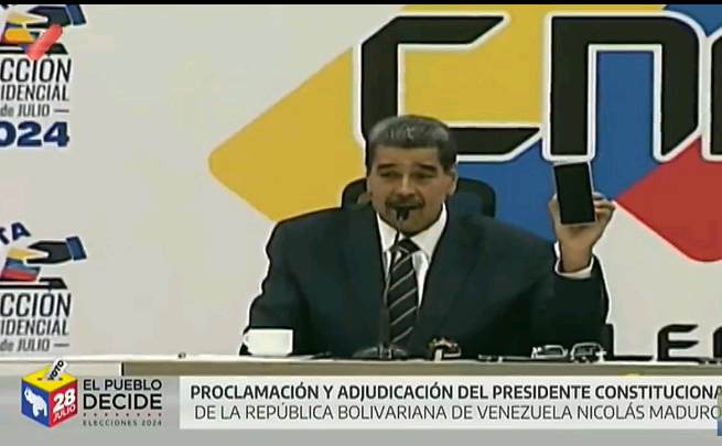 VENEZUELA: Chilean President Gabriel Boric Questions Venezuelan Election Results