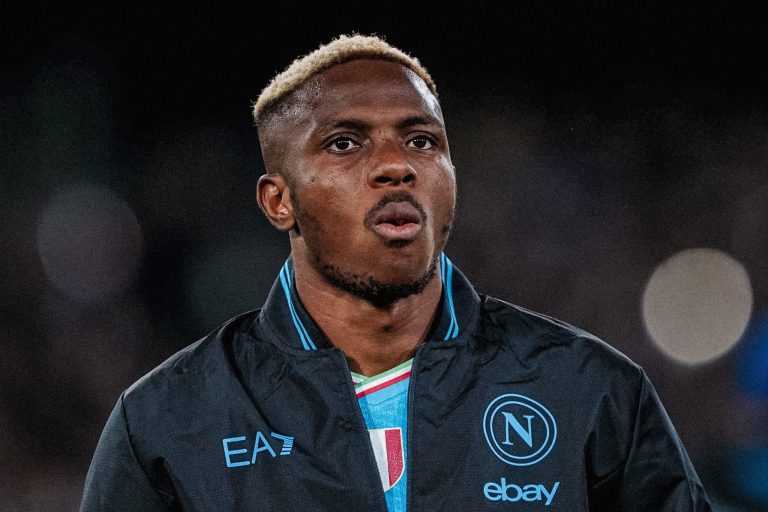 Napoli, Chelsea to discuss Osimhen swap deal .