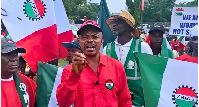 NIGERIA: Labour Unions Call for 48-Hour Strike Over Minimum Wage Crisis